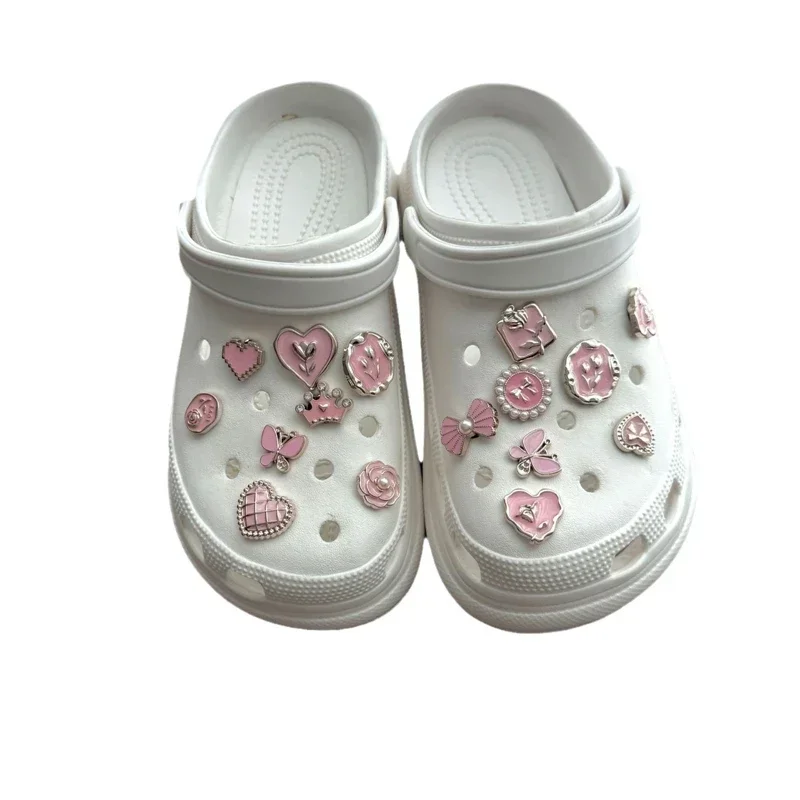 Girls Pink Shoe Charms Set with Creative Flower Diamond Butterfly Pearl Detachable Chain Buckle for Shoe Decoration