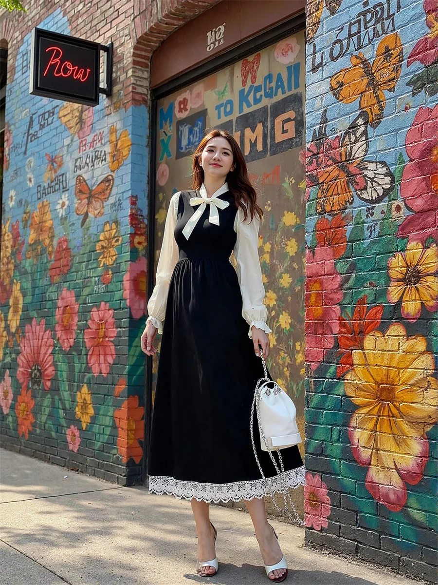 فساتين نسائية سوداء على شكل حرف a مرقعة للخريف والربيع ورقبة مطاطية عتيقة بسلسلة خصر إمبراطورية كشكش جميلة