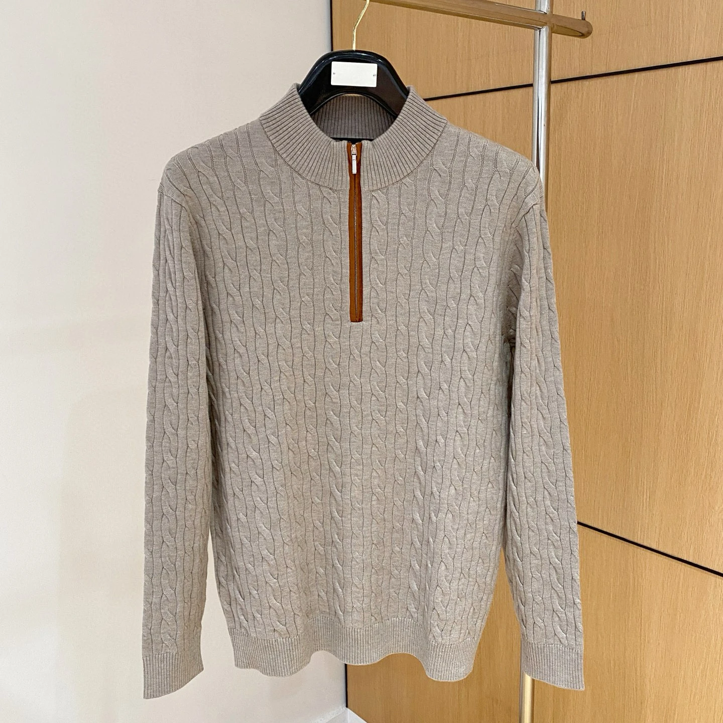 

LP Italian Half Turtleneck Zip Knitted Sweater Threaded Men's Sweater