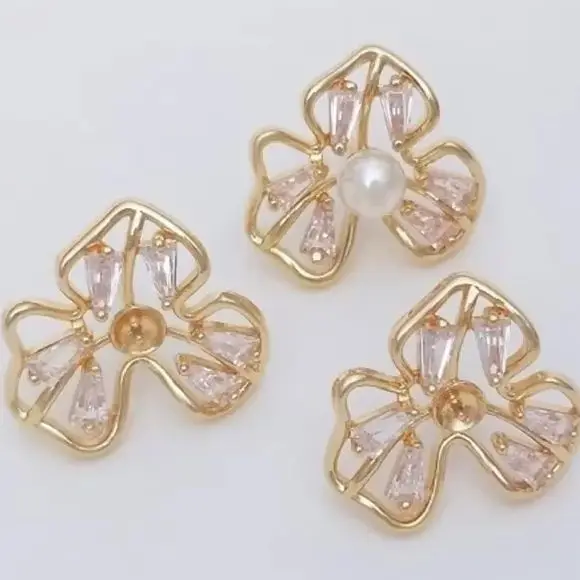 14K Gold-plated Zircon Clover Flower-shaped Half-hole Beaded Earrings 925 Silver Needle Diy Sticky Pearl Earrings E226 - view 2