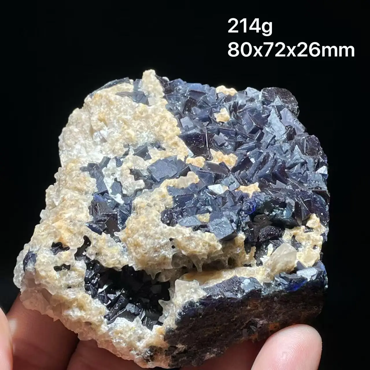 New 100% natural black rose fluorite UV red mineral specimen for home decoration from Pakistan