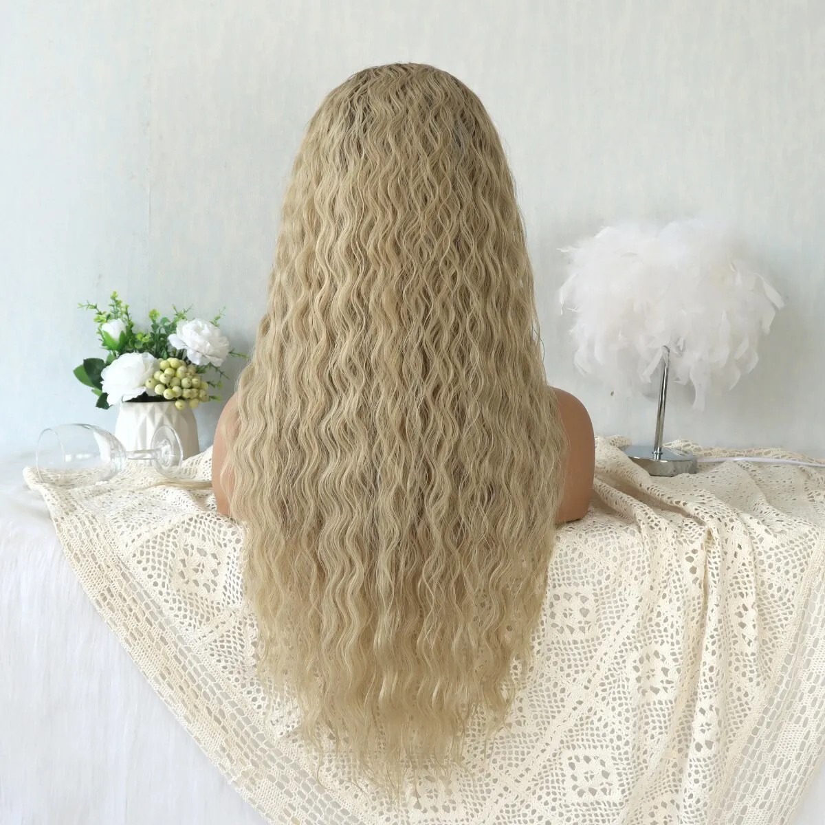 Long Curly Synthetic Lace Front Wigs Honey Blonde Wigs for Women Loose Deep Wave Wig Natural Looking Crimps Heat Resistant Hair