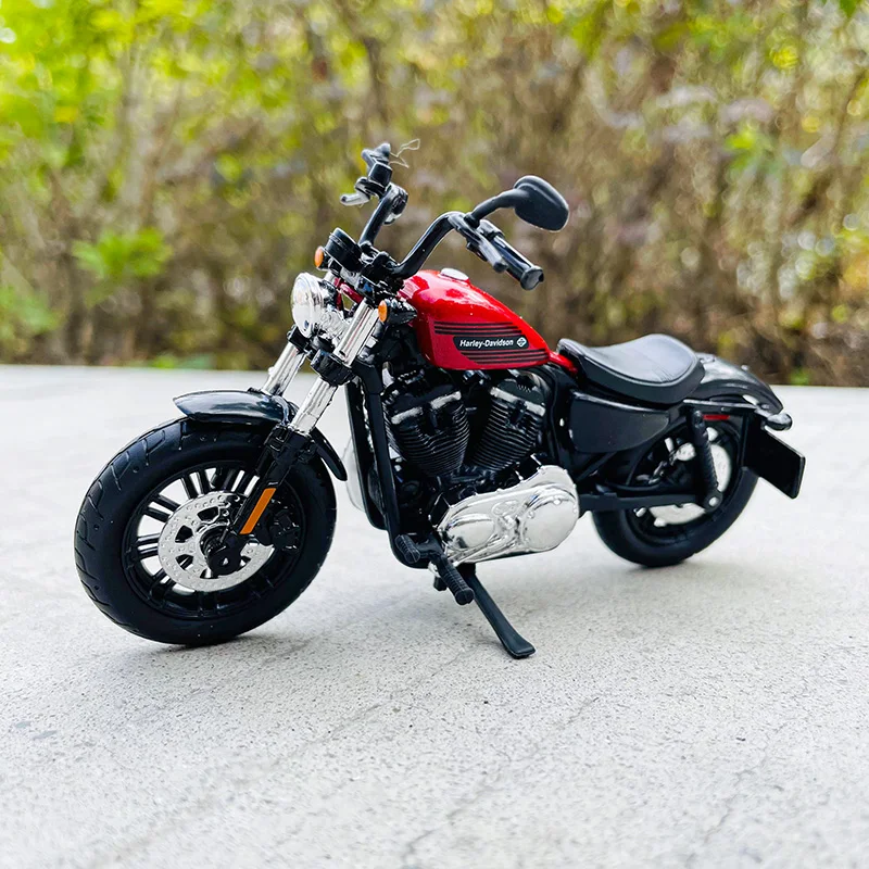 Maisto 1:18 harley-davidson motocicleta 2018 fortv-oito especial (australiano ver.) Liga vermelha motocicleta modelo de carro de brinquedo coleção