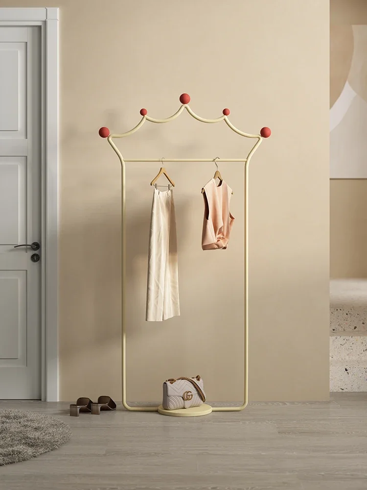 Creative design of bedroom hanger, floor to ceiling, home living room, doorway hanger, lightweight luxury multifunctional hanger