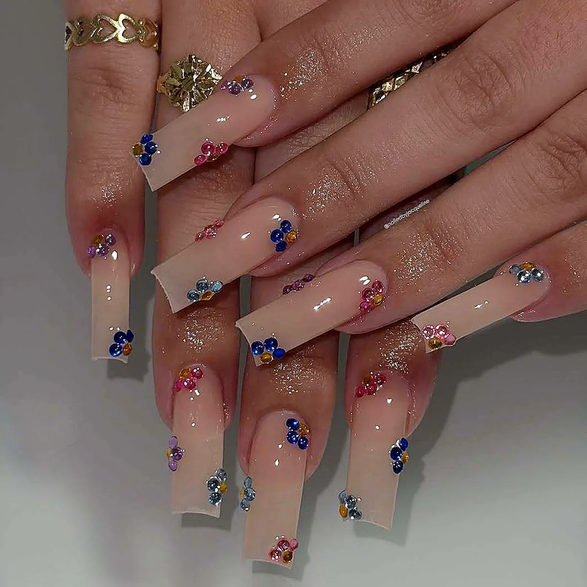 

24pcs Press on Nails Long Water Pipe Diamond Flower Nude Color Full Coverage Nail Tips for Women&Girl Removable Wearable Nail