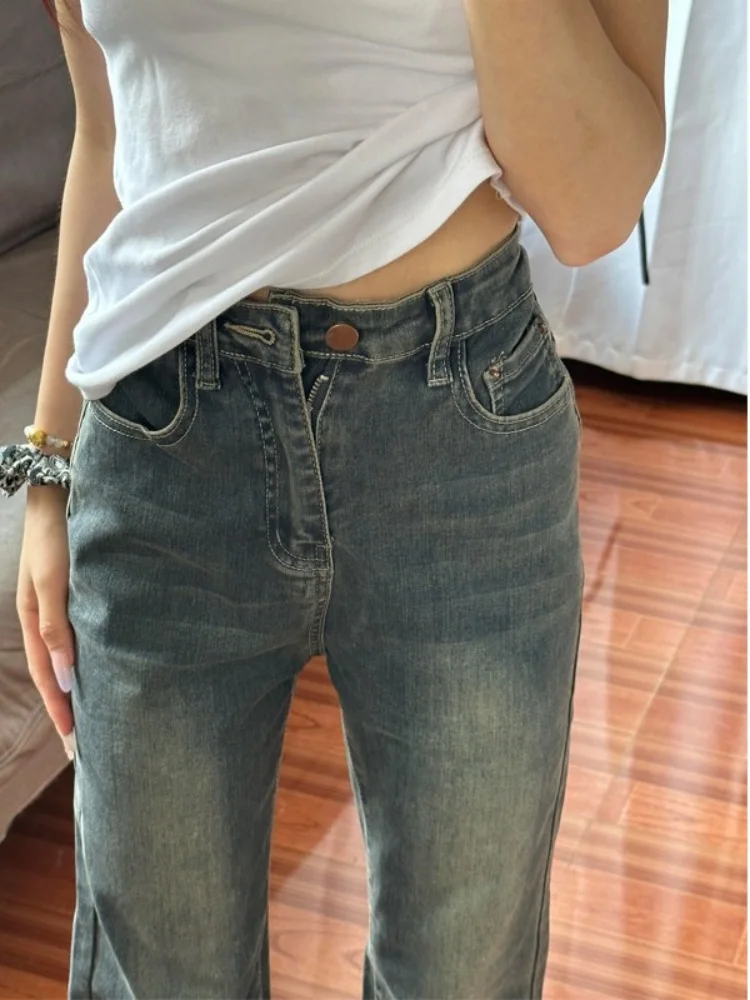 กางเกงยีนส์ทรงขาบานเล็กน้อยบุซับในสำหรับผู้หญิงไซส์ใหญ่ ผ้าเดนิม ทรงเอวสูง กระชับสัดส่วน ยืดหยุ่น ขาตรง กว้าง สำหรับฤดูใบไม้ร่วงและฤดูหนาว