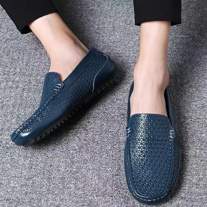 2024 Summer Men Casual Shoes Luxury Brand Genuine Leather Mens Loafers Moccasins Hollow Out Breathable Slip on Driving Shoes