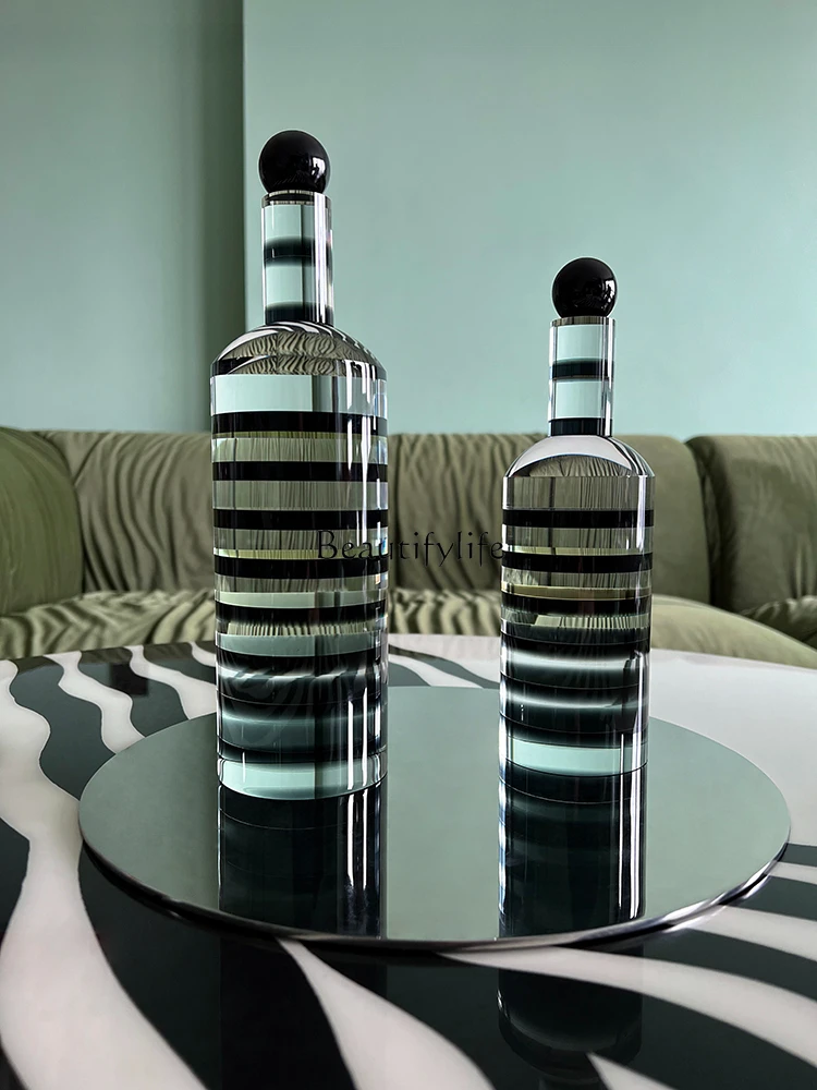 

Modern Simple Crystal Black Stripe Wine Bottle Decor Table Decorations