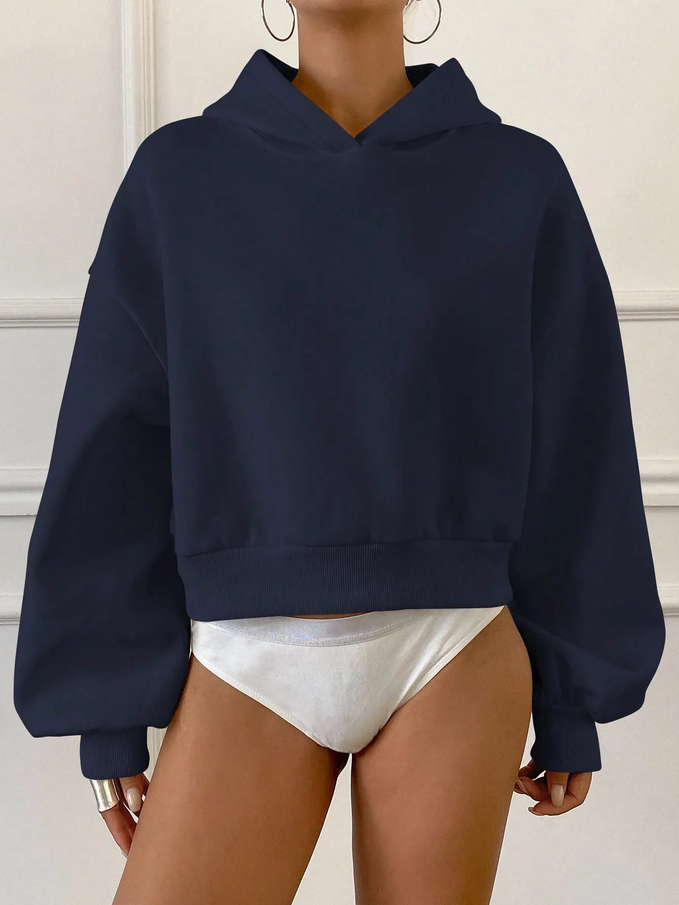 

Women's Cropped Hoodie with Balloon Sleeves, Loose Fit, Solid Color