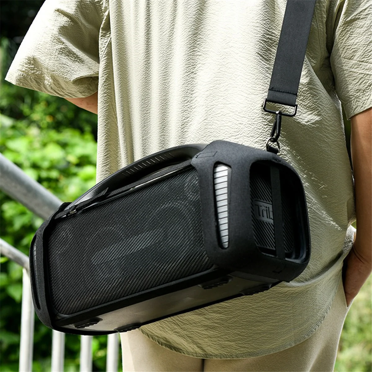 

Travel Case Cover Fall-Proof Carrying Strap Protective Case with Adjustable Shoulder Strap for Tribit StormBox Blast