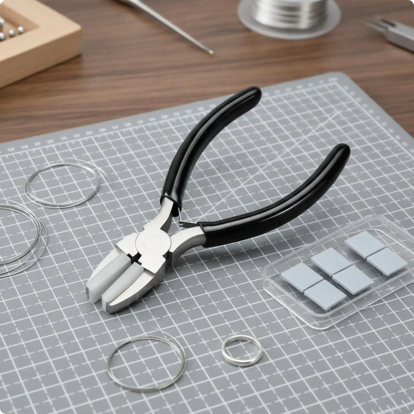 Nylon Jaw Pliers for Jewelry Repair Flat Tip Wire Bending Precision Hand Tool Non Scratch Coated Grip for Delicate Craft Work