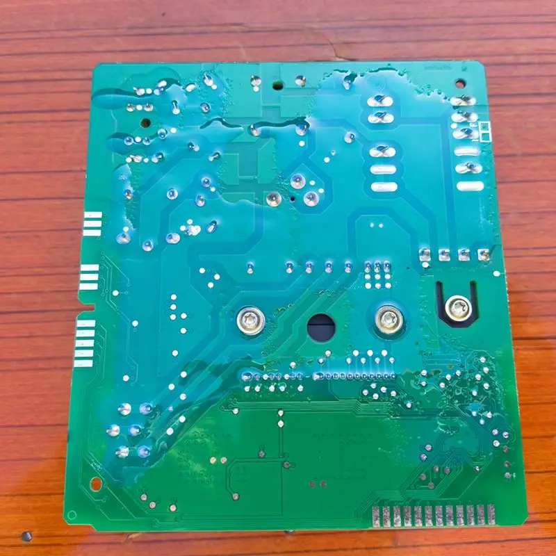 لمحرك محرك غسالة الطبل سيمنز لوحة التردد المتغير BSH 8001011468   90% أجزاء جديدة