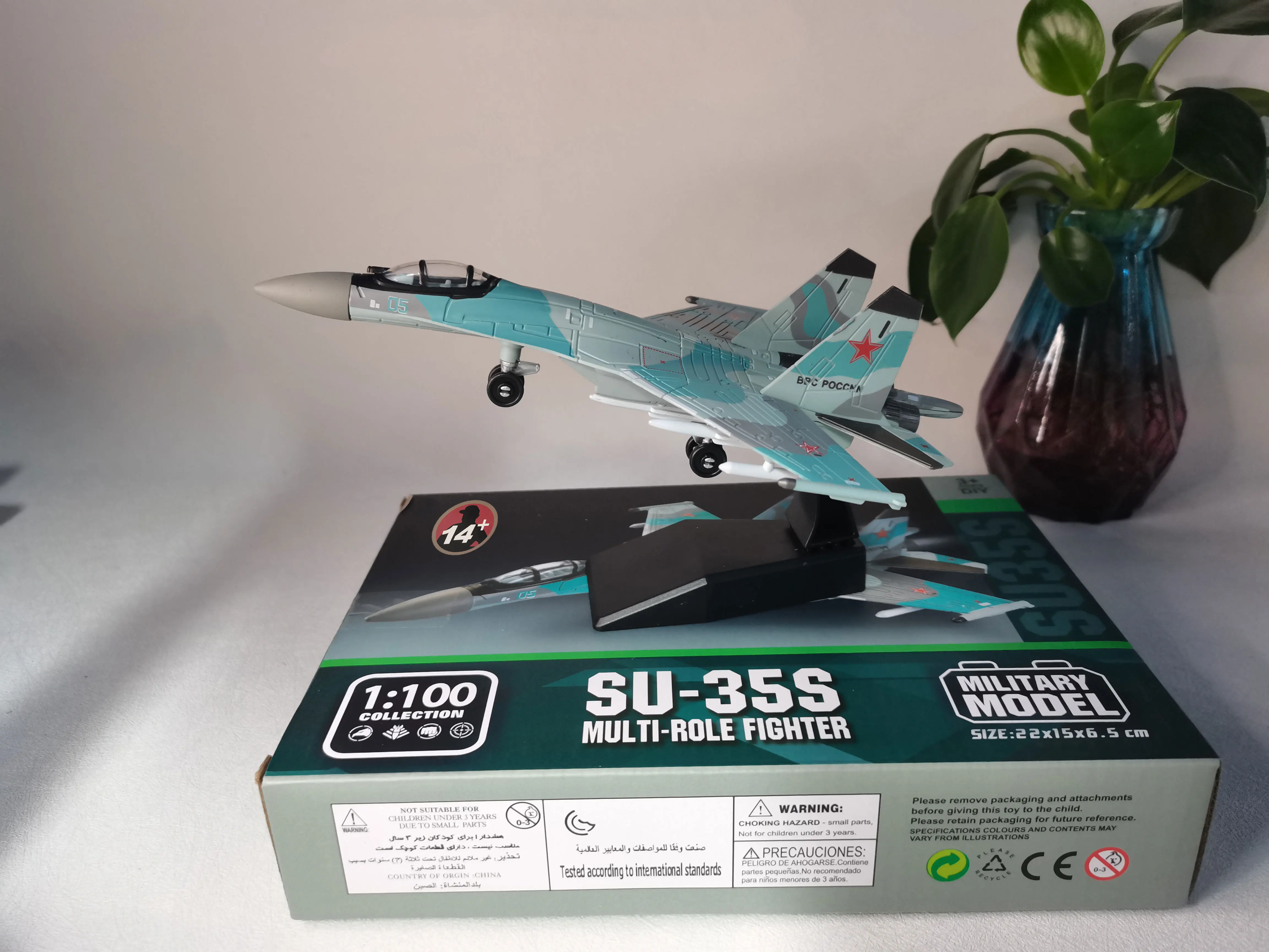 

1/100 su-35s модели самолетов ABS модель комплект многоцелевой игрушечный истребитель строительный блок военная модель игрушки для подарков развивающая игрушка