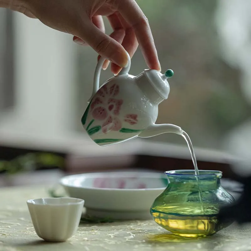 Mini Hand-Carved Jade Clay Violet Teapot Household Tea Set Small Teapot With Ball-Shaped Filter To Prevent Scalding