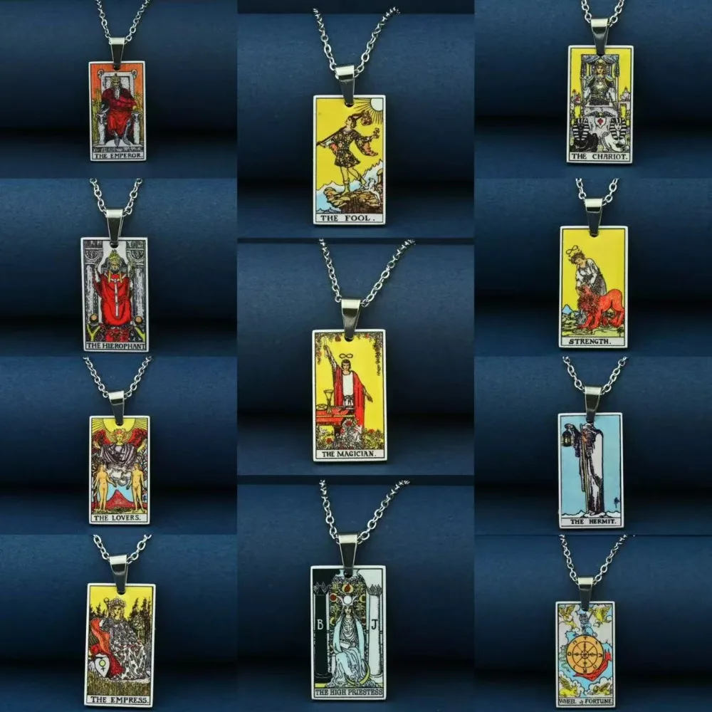 Retro Oil Painting Style Tarot Cards Pendant Necklace for Women Men Major Arcana Color-printed Stainless Steel Mysticism Jewelry