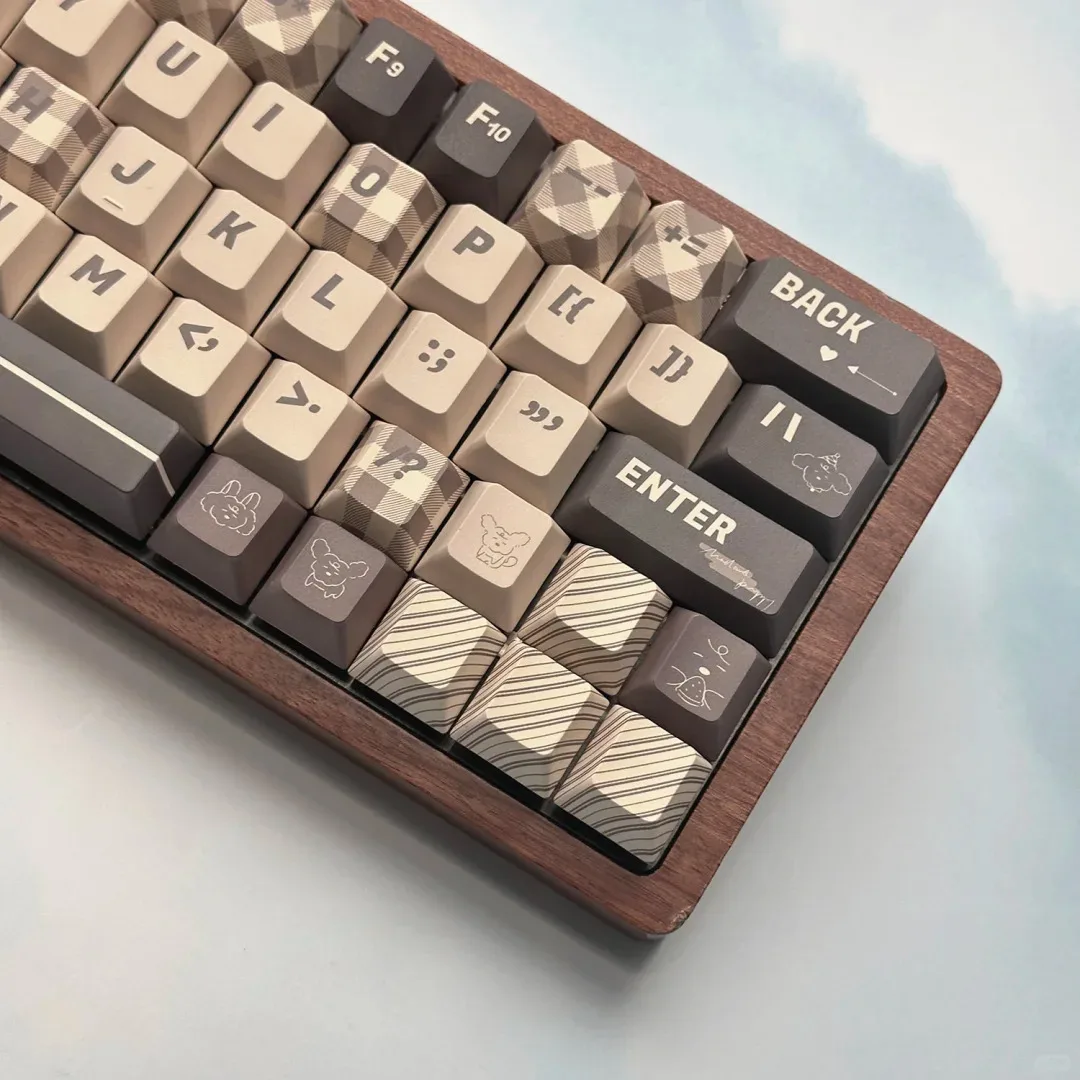 Imagem -04 - Retro Maillard Puppy Theme Keycap Brown Plaid Khaki Teclado Mecânico Full Five-sided Sublimation Keycaps 130 Chaves