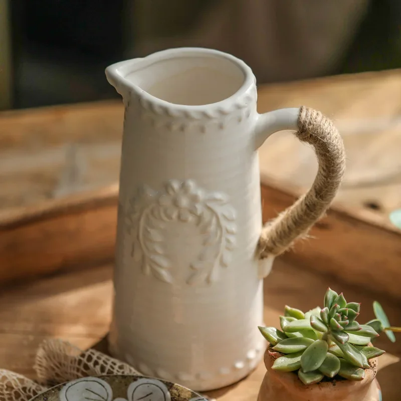 

Mijas white single ear hemp rope ceramic vase ornament American retro