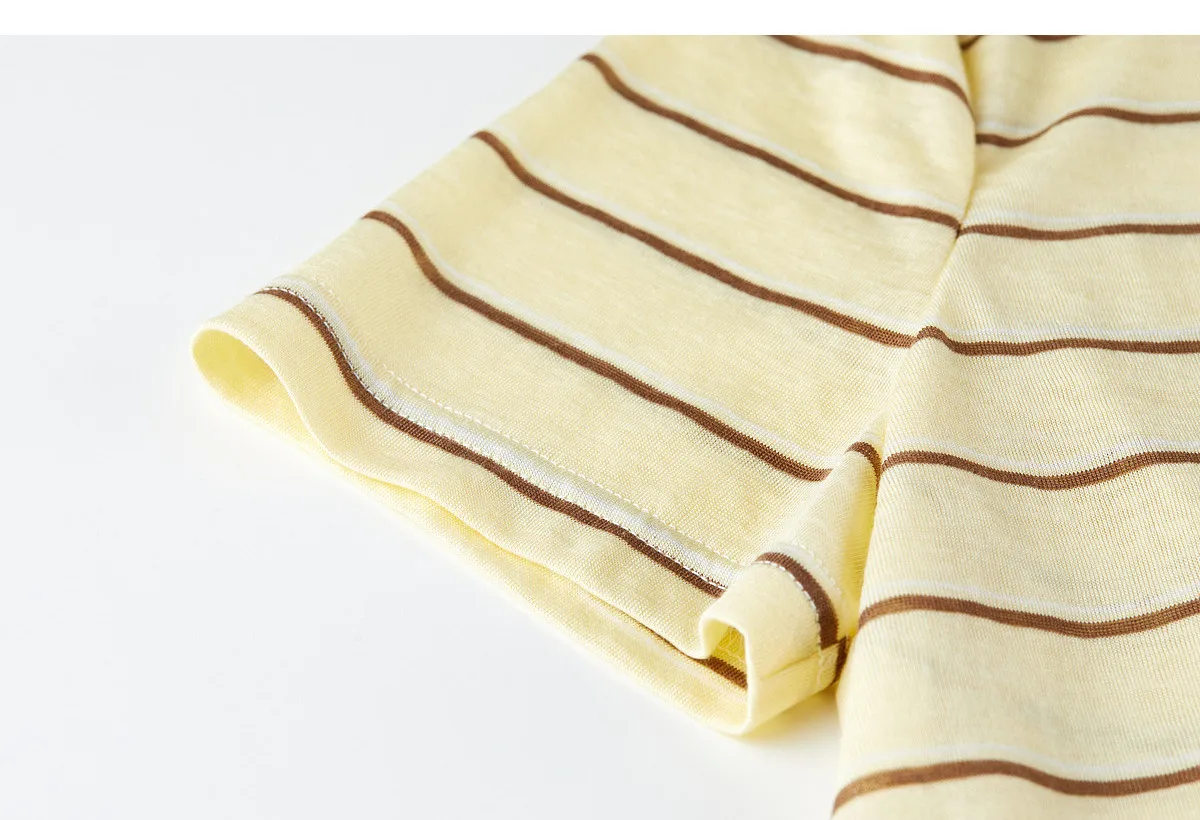 SENTUBILA Damen-Strickoberteil mit Rundhalsausschnitt und Kontraststreifen, Sommermode 2026, kurzärmeliges T-Shirt mit Twist-Front-Schlitz und Knöpfen Q62TC7208 – Detail 39
