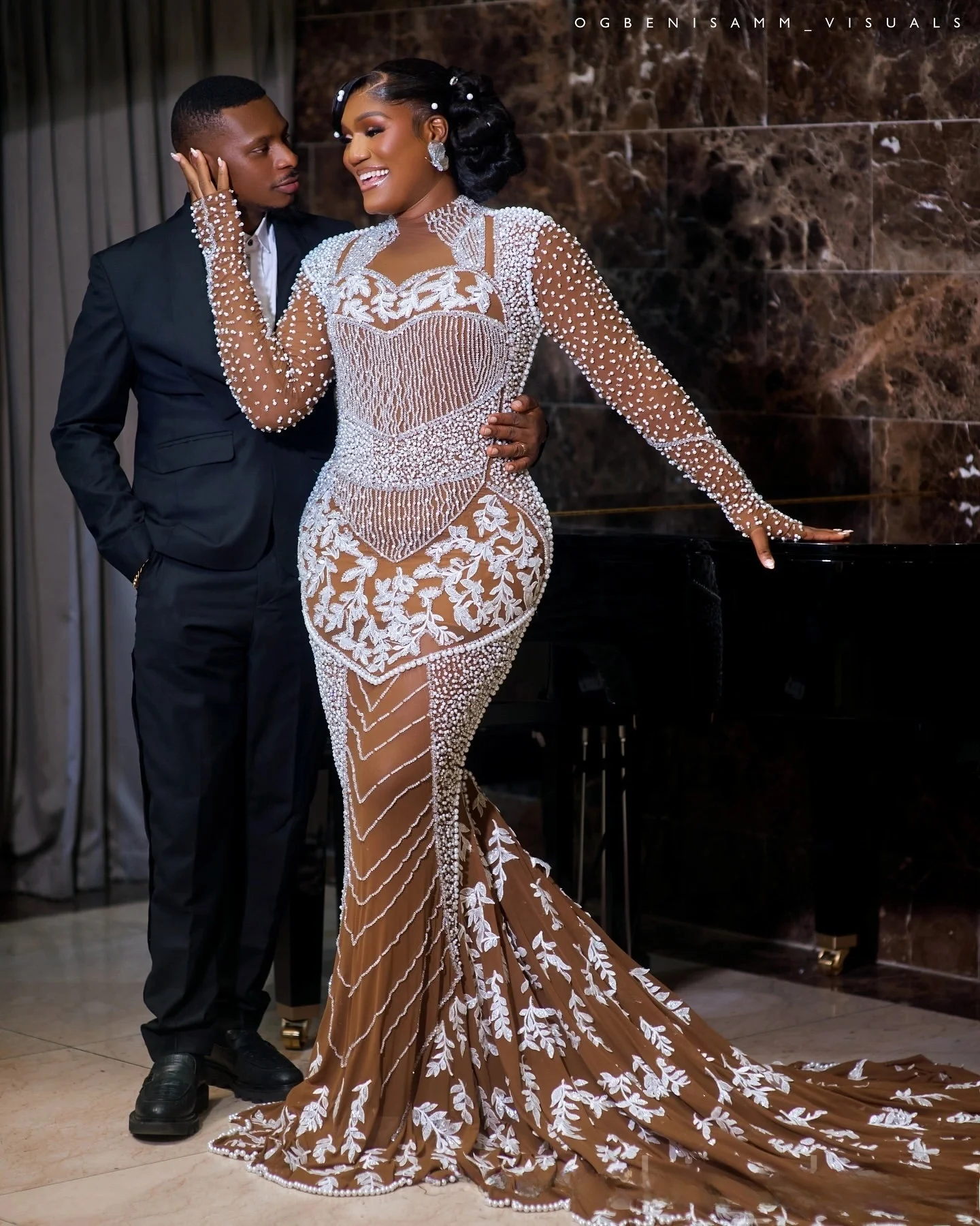 

Customized High Collar Sparkly Heavy Beads Appliques Wedding Dress For Bride Robe De Mariée Long Sleeves Mermaid Bridal Gowns