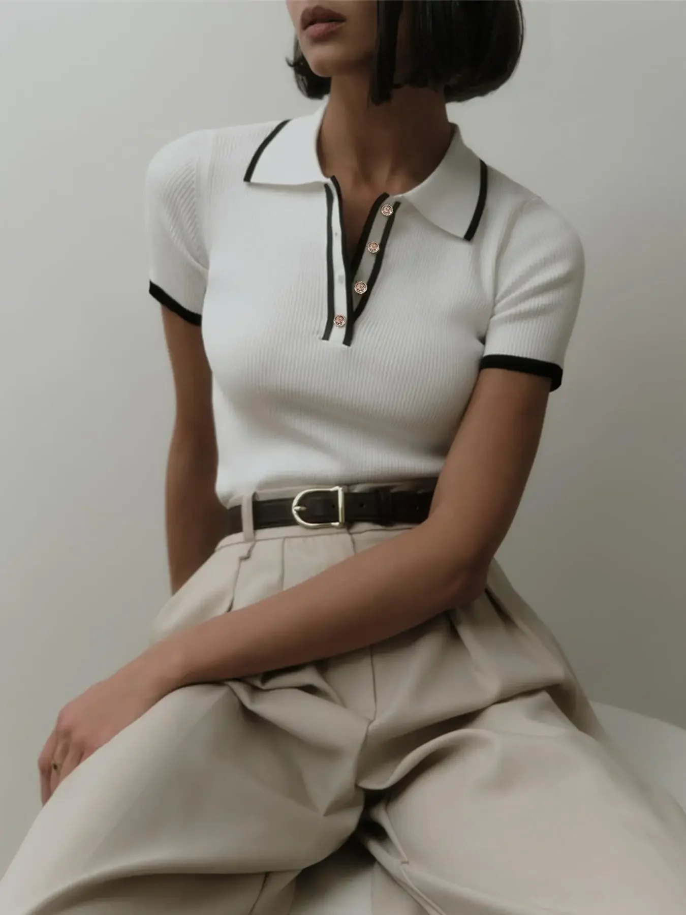 short sleeved Slim fit lapel top for casual, professional, versatile, summer, thread tight, contrasting color t-shirt for women
