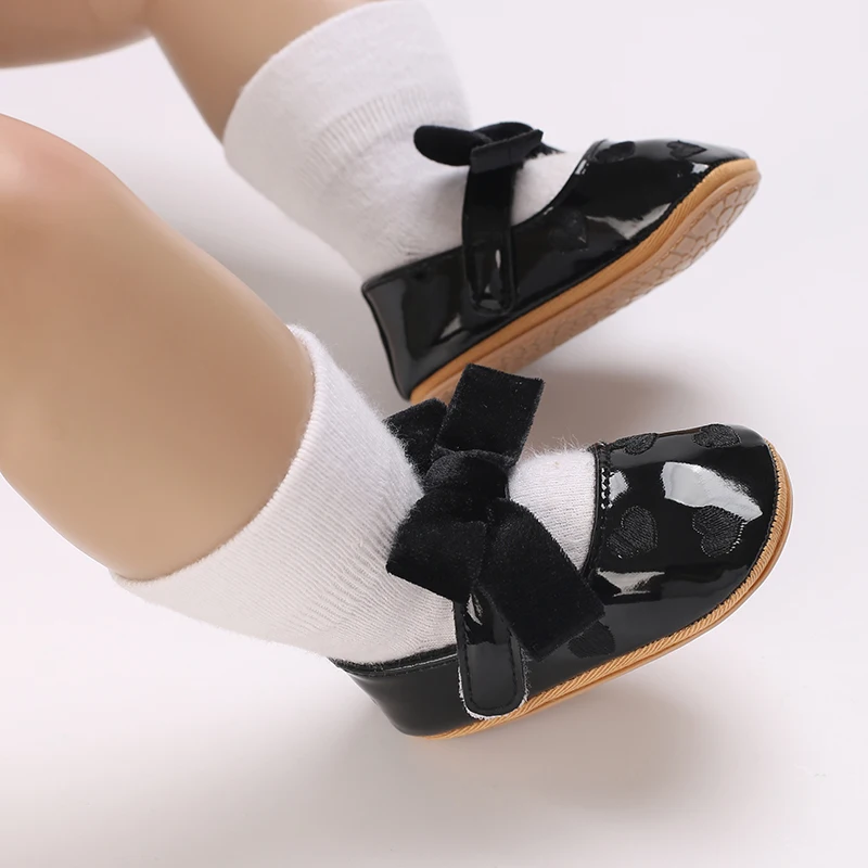 Comfortable Infant First Walkers Casual Crib Shoes Soft Rubber Sole Daily Wear For Newborn Boys Girls 0-18M