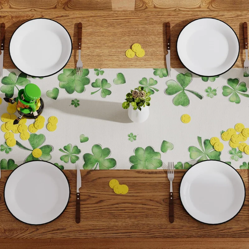 

VIKAMA St. Patrick's Day Watercolor Lucky Grass Gold Coin Table Runner Irish Theme Table Decoration Cloth Home Decoration