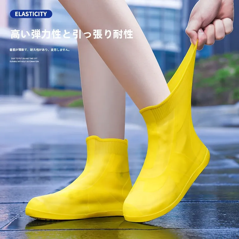 waterproof-anti-slip-silicone-shoe-covers-reusable-rain-boot-covers-for-men-and-women-outdoor-water-shoes-for-rainy-days