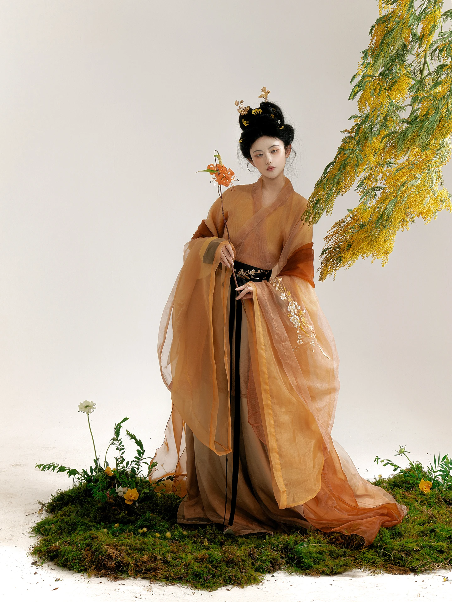 

Повседневное женское ханьфу с широкими рукавами, оригинальный дизайн, шелковая юбка, традиционная одежда для осеннего сезона