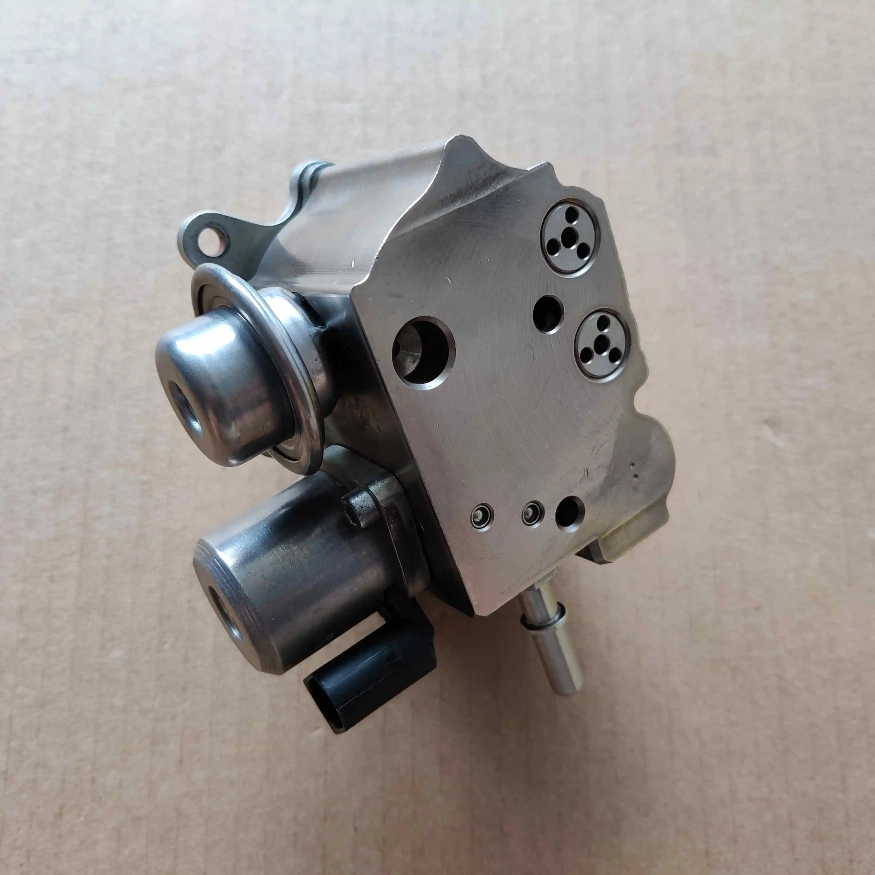 مضخة الوقود ذات الضغط العالي الأوتوماتيكية 9819938480 1920.LL 1920LL 13517588879 1675941280