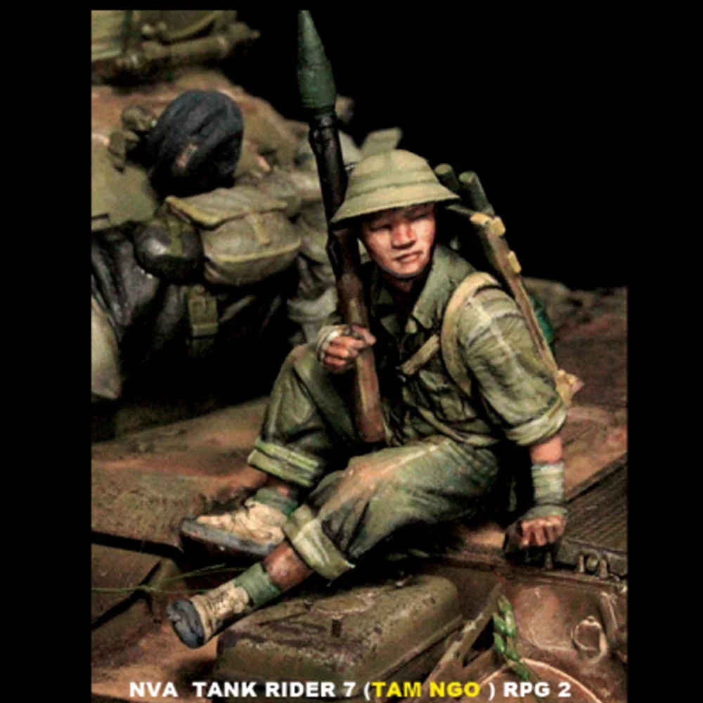 1/35 NVA Tank RIDER 7, RPD 2, Resin Model figure Soldier, Military themes, Unassembled and unpainted kit