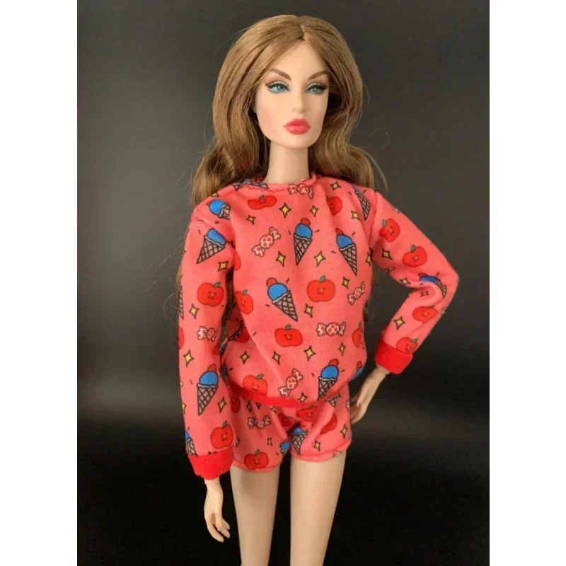 High Quality Clothe… - image