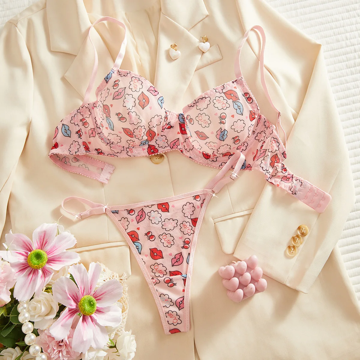 

Sexy Valentine's Day Funny Lip Print Lingerie Set Women's Pure Desire Temptation Mesh Thong Suit Female See Through Exotic Sets