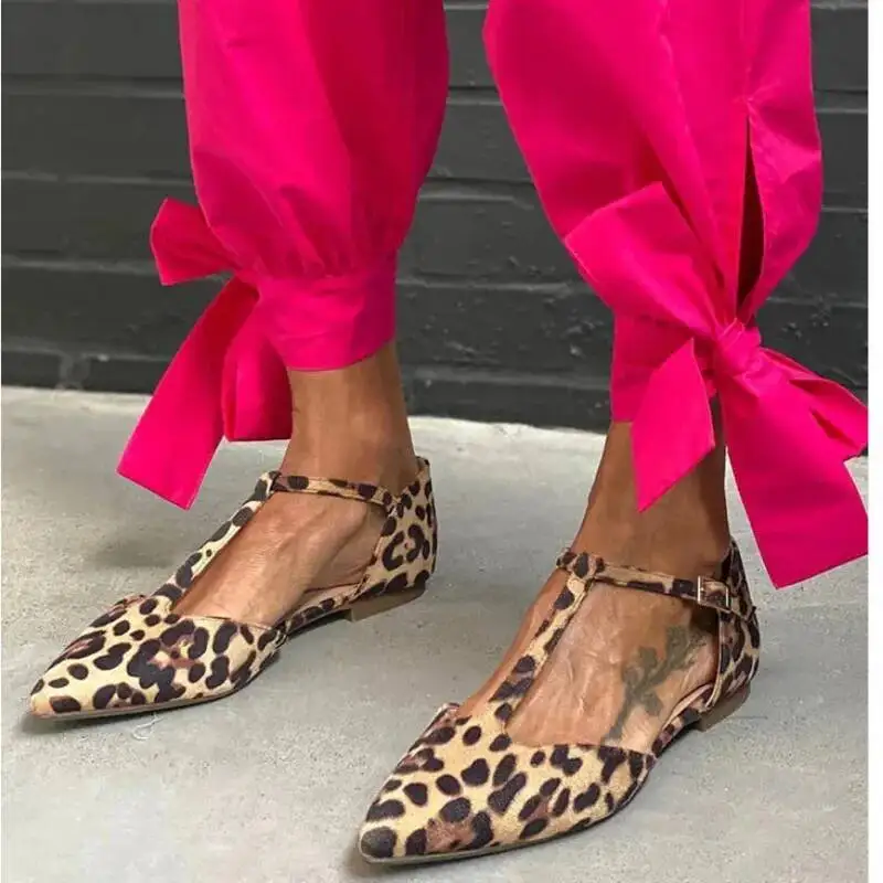 

2025 Leopard Print Flat Heels Pointed Toe Shoes Ballet Women's Shoes Women Sandal