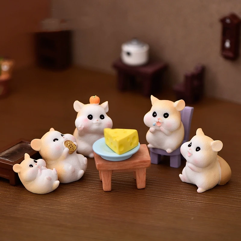 

20pcs Cute Hamster ZAKKA Miniatures Home Mini Toys Desk Gramophone Resin Handicraft Home Decor Figurine Model Ornament Pendant