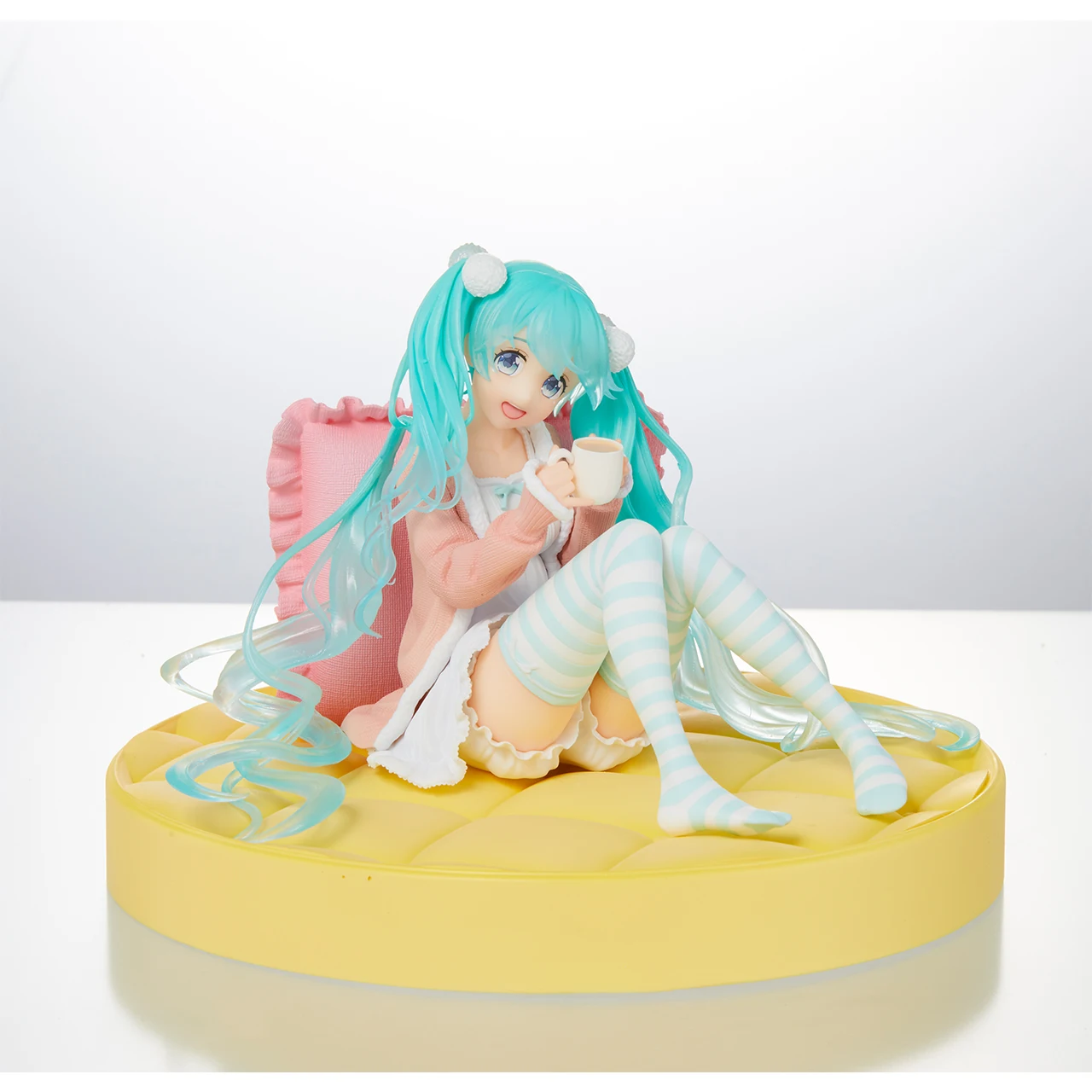 figurine-originale-en-pvc-judai-taito-calooid-hatsune-ku-shifuku-jouets-beurre