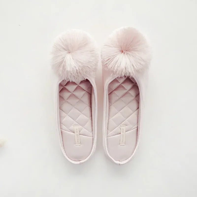 

2025 New Autumn/Winter Tassel Ball Rubber Soled Indoor Home Slippers Waterproof Non-slip Slippers for Women