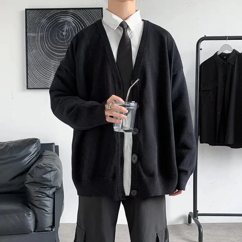 

Свободный мужской вязаный свитер V-Ne, простой цвет, осень-зима, новый модный брендовый открытый кардиган, повседневный кардиган из полиэфирного волокна