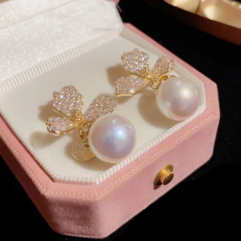 

AAAA++++ 10-11mm akoya WHITE Pearl S925 Silver Exquisite Fashion Super Sparkling Full Diamond Trifolium Pearl Earrings