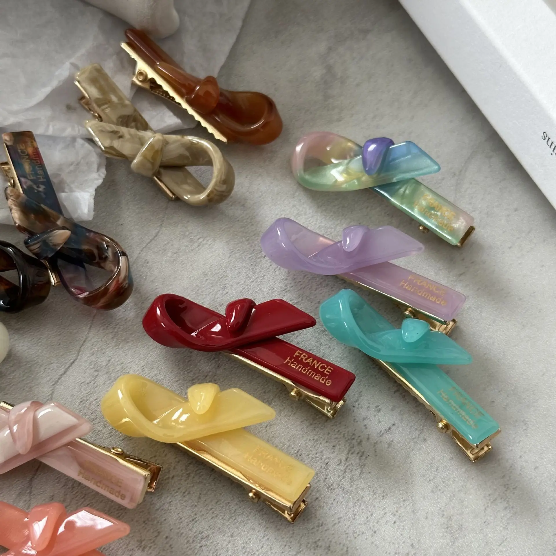 Korean Cross Bow Acetate Barrette Hair Clip Headdress for Women Girls Fashion Design Delicate Colored Hairpin Hair Accessories