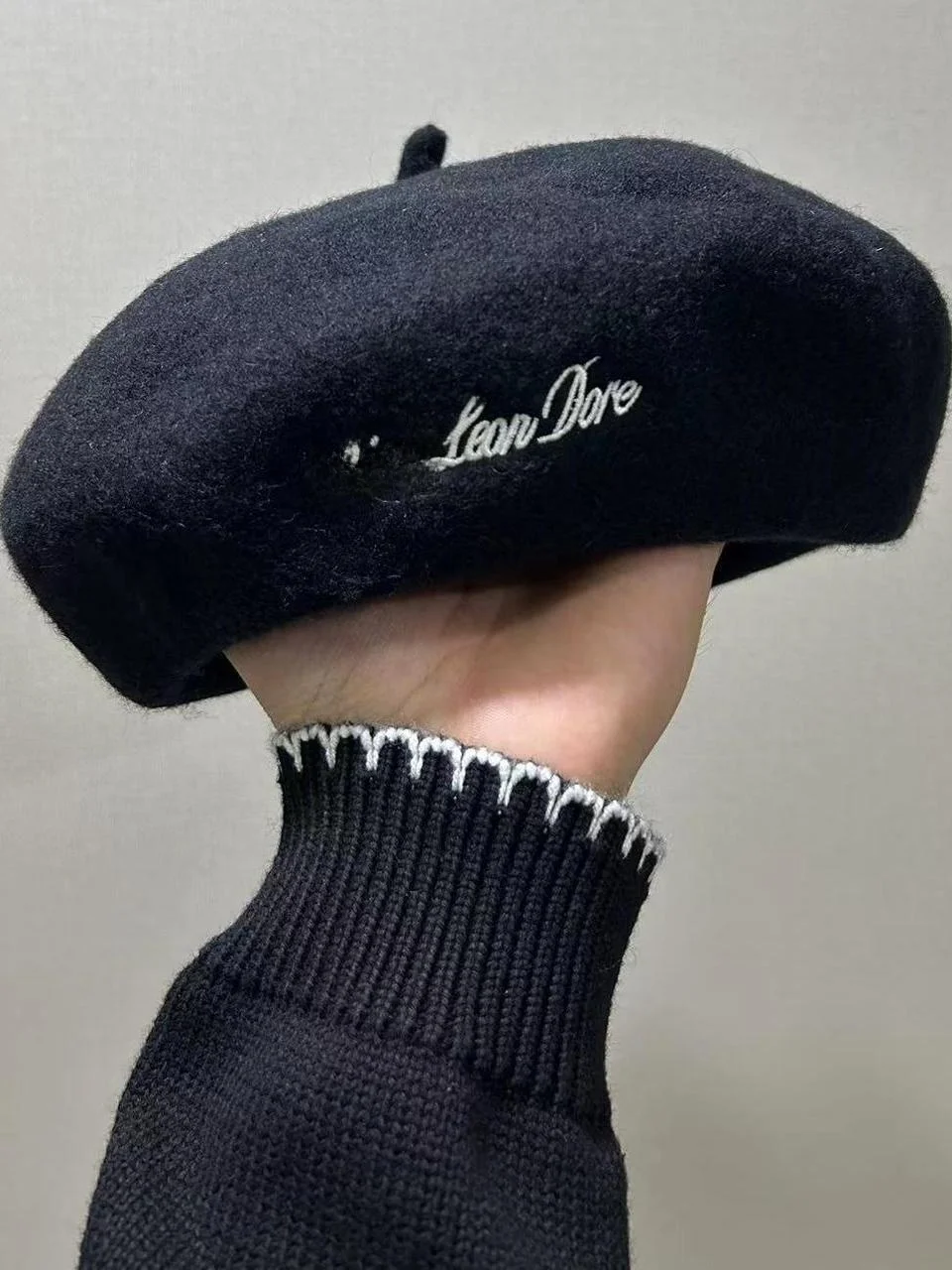 

Retro American Briti Sle Beret Hat Wool Blend Embroidery Artist Casual round Top Cap Autumn Winter ex No Brim Hat