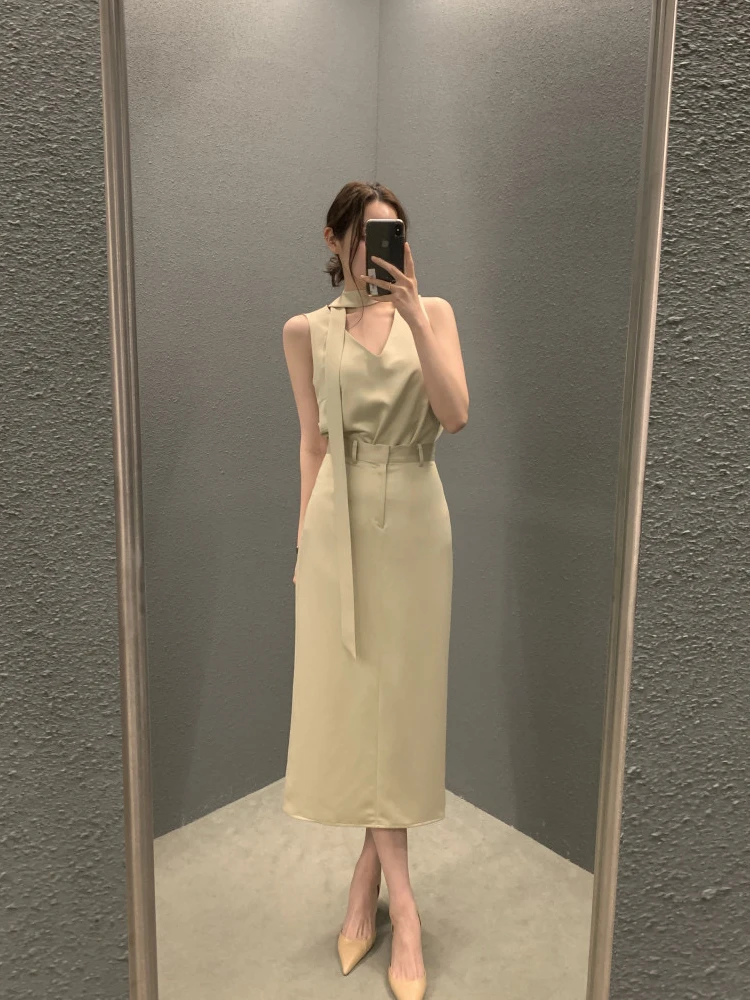 

Chic Summer Svel V-Ne Top And High Waist ter Skirt Set for Women Beautiful Sa f Body Skirt Faionable Ensemble