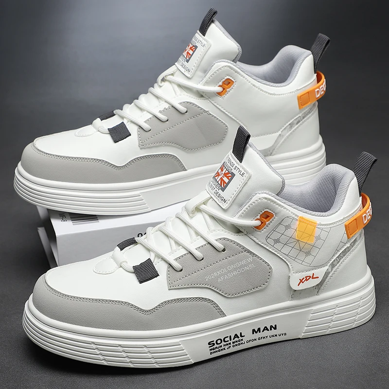 

Men's Skateboarding Shoes Casual Sneakers Lightweight Walking Shoes Flat Lace-Up Sneakers Male Travel Tenis Masculino Plus Size