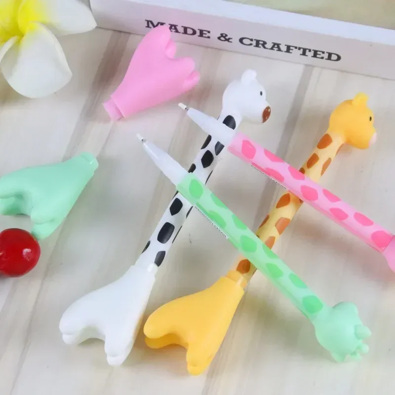 A 50PCS Creative Giraffe Rollerball Pen Cartoon Deer Modeling Pen Cute Stationery Student Writing Tool Water-based Pen B