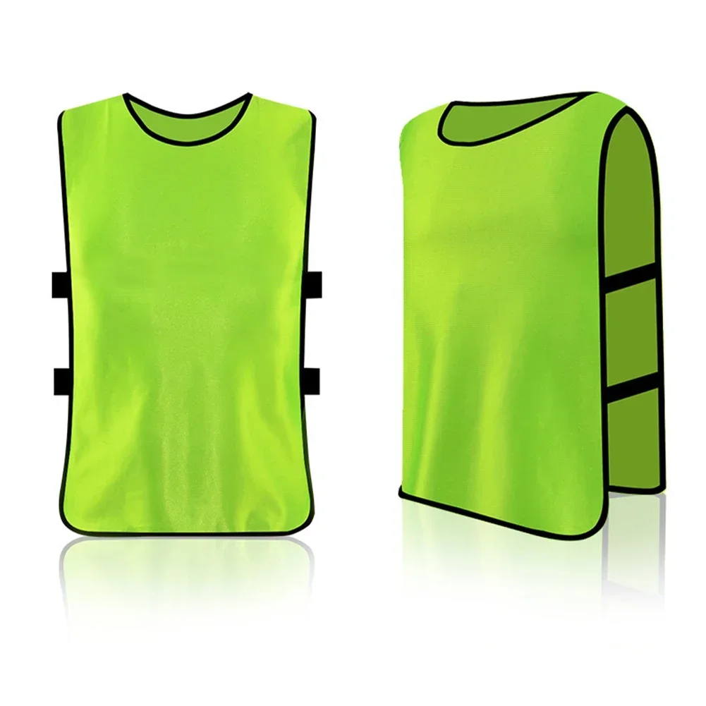 Child Sports Training BIBS Vests Basketball Cricket Soccer Football Rugby Mesh Soccer Training Vests Grouped Against Uniforms