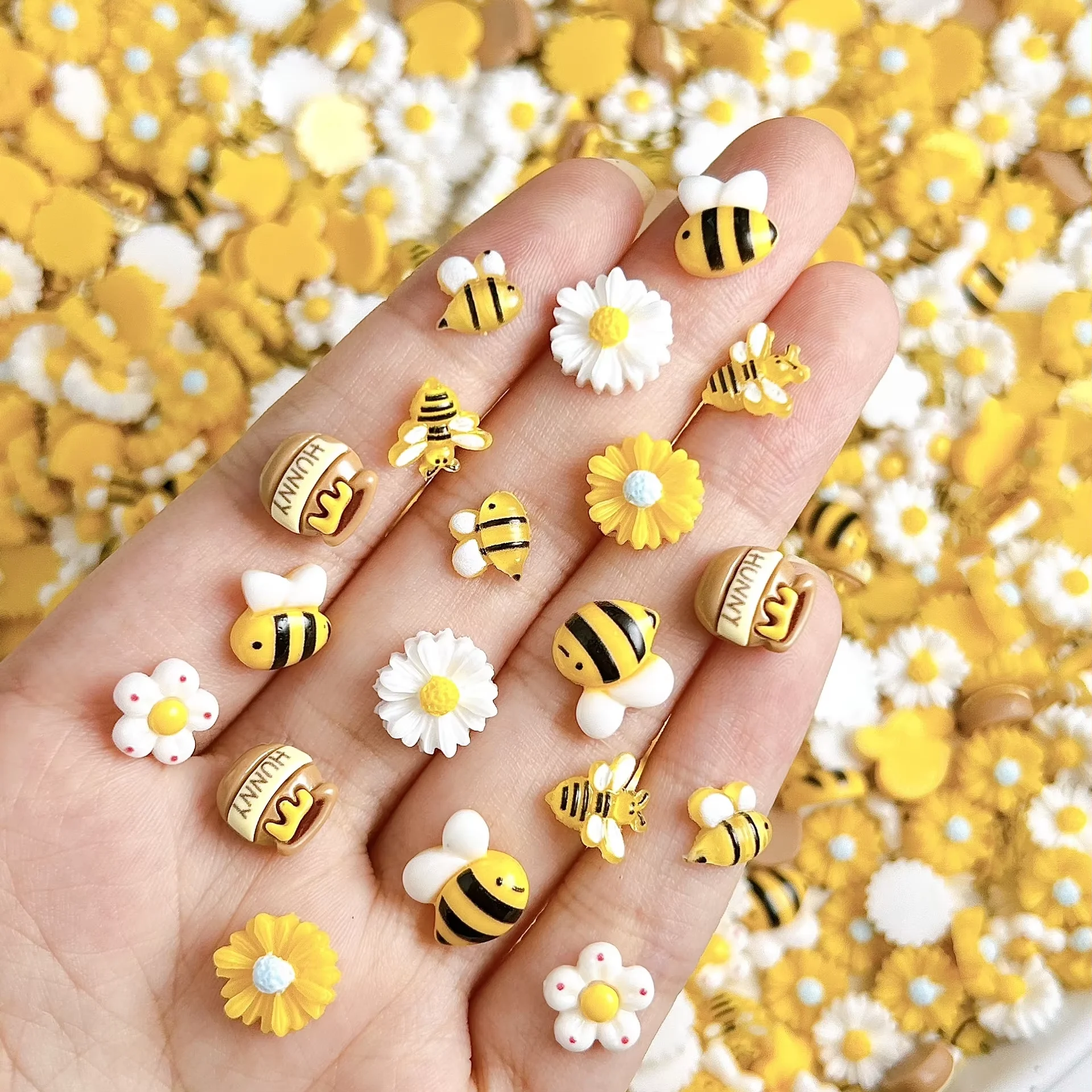 30PCS 3D Cartoon Cute Yellow Bee Nail Art Charms Creative Chubby Honey Can Sunflower Daisy Resin Nail Decorations for DIY Nails