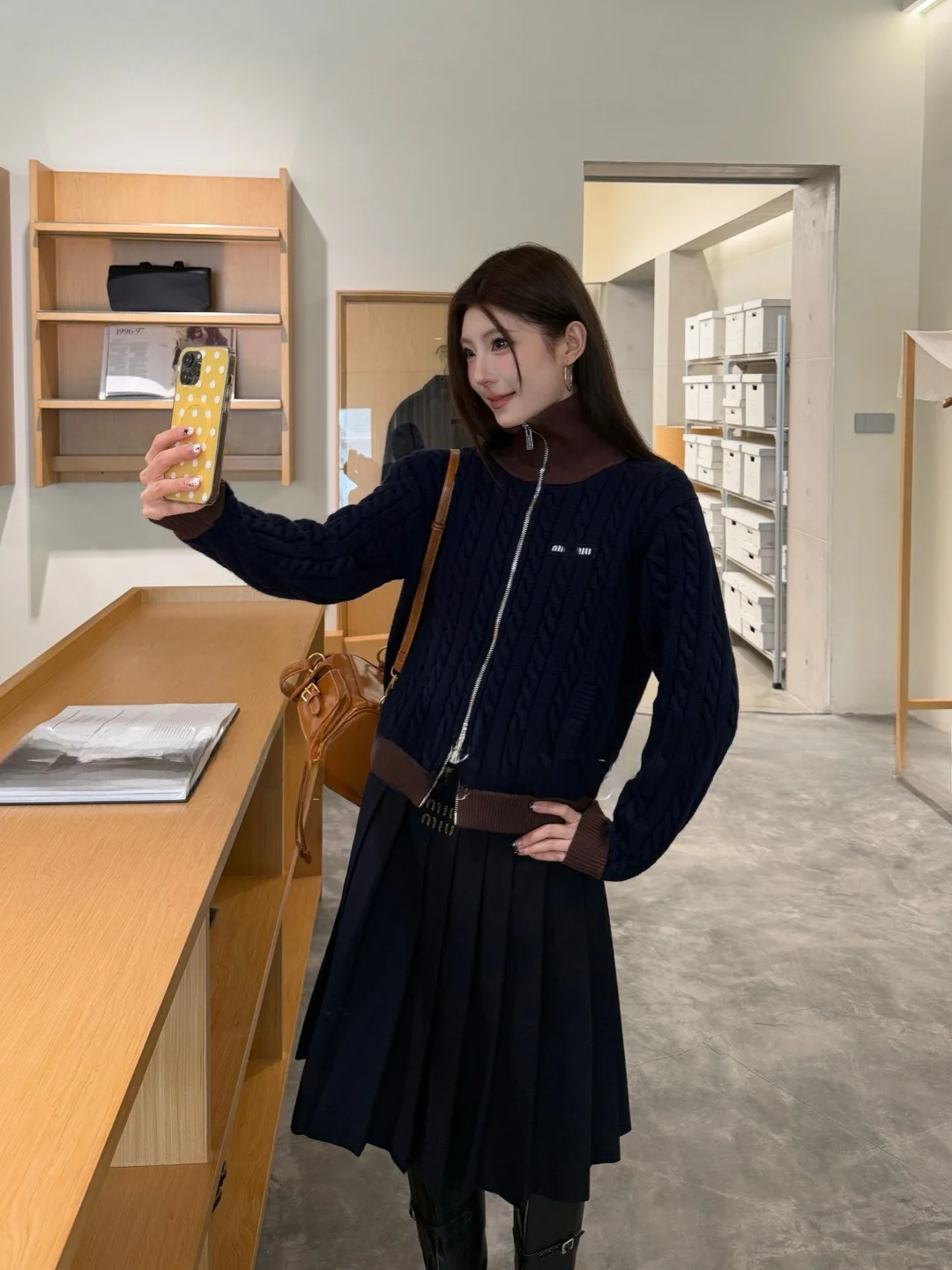 

Retro Color Blo Slim Fit Long Sve Knitted Open Cardigan Women's Faion Age Reduction Versatile Outerwear HiiGHLYMU