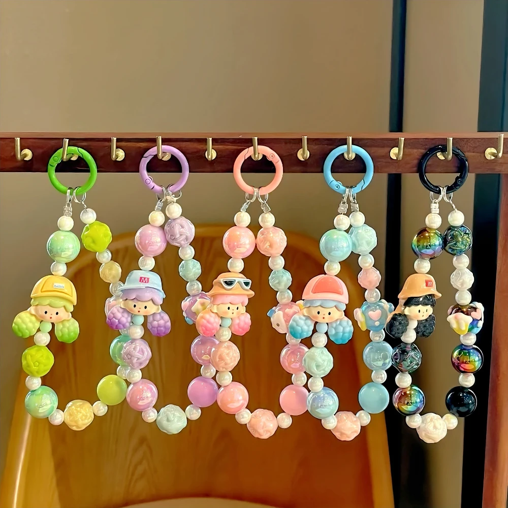 

Creative Beaded Girl Animation Mobile Phone Chain, Kawaii Hand-painted Bead Keychain, Bag Pendant, Fashion Accessories, Gifts