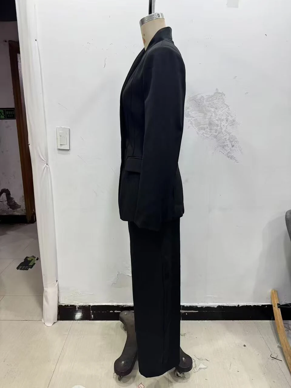 الخريف المرأة الوجه جيب الديكور عالية الرقبة طويلة الأكمام سليم صالح البدلة سترة عالية الخصر سستة السراويل مجموعة #3