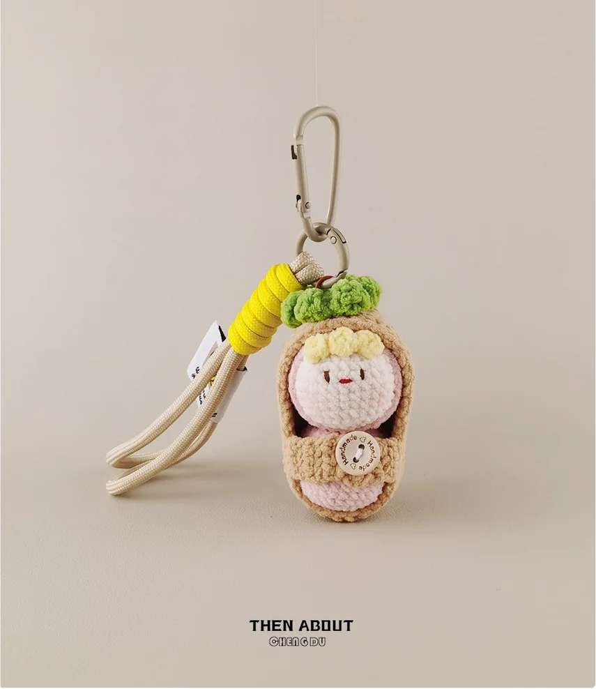 Good things happen to peanuts. Cute healing bags, pendants, key chains, handmade gifts.