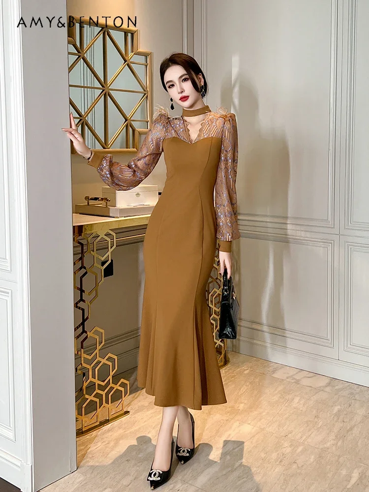 

2024 Autumn New High-end Socialite Retro Printing Long-sleeved Slim Dress for Women Commuter Style Fashion V-neck Fishtail Dress